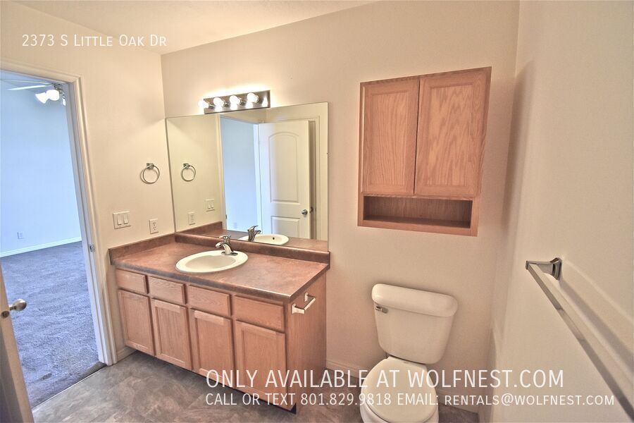 Lovely 3 Bed West Valley Townhome! No Deposit Option! property image