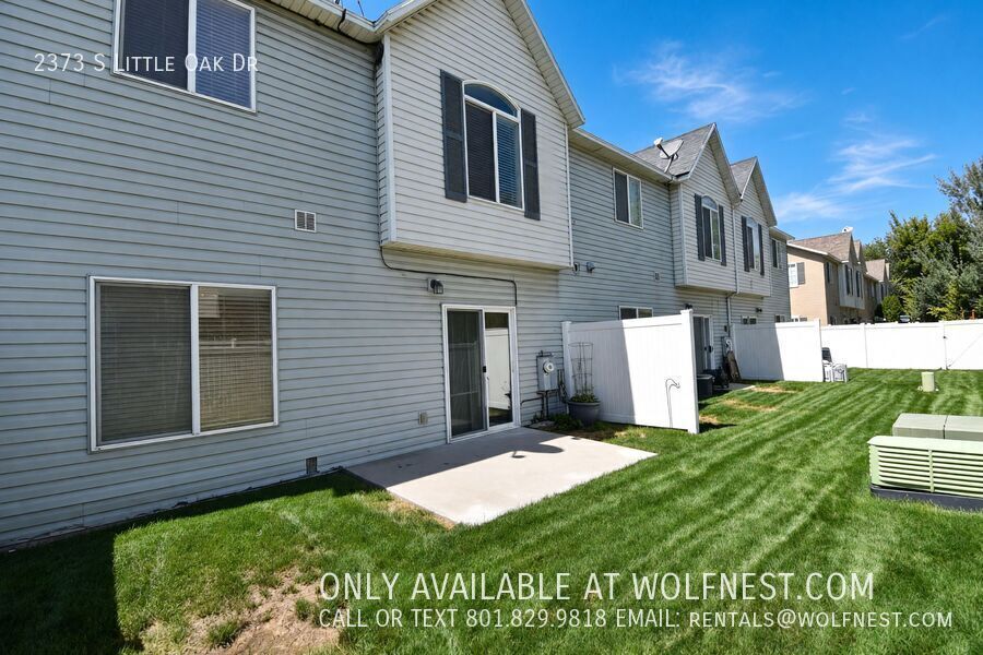 Lovely 3 Bed West Valley Townhome! No Deposit Option! property image