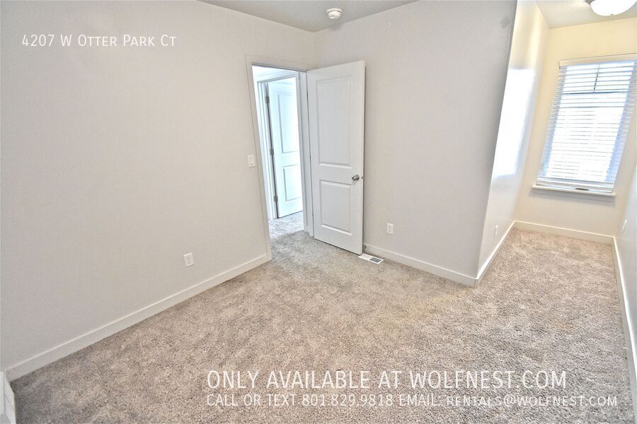 Stunning 3 Bed Riverton Townhome! No Deposit Option! property image