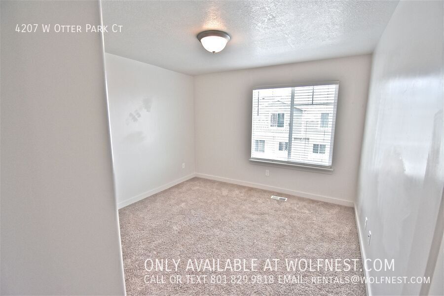 Stunning 3 Bed Riverton Townhome! No Deposit Option! property image