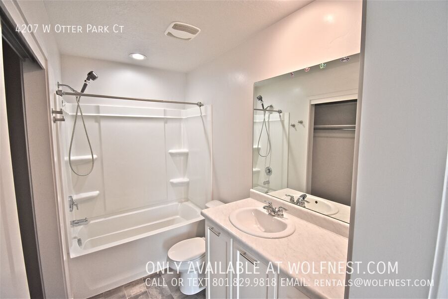 Stunning 3 Bed Riverton Townhome! No Deposit Option! property image
