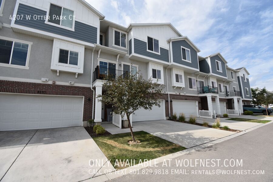 Stunning 3 Bed Riverton Townhome! No Deposit Option! property image