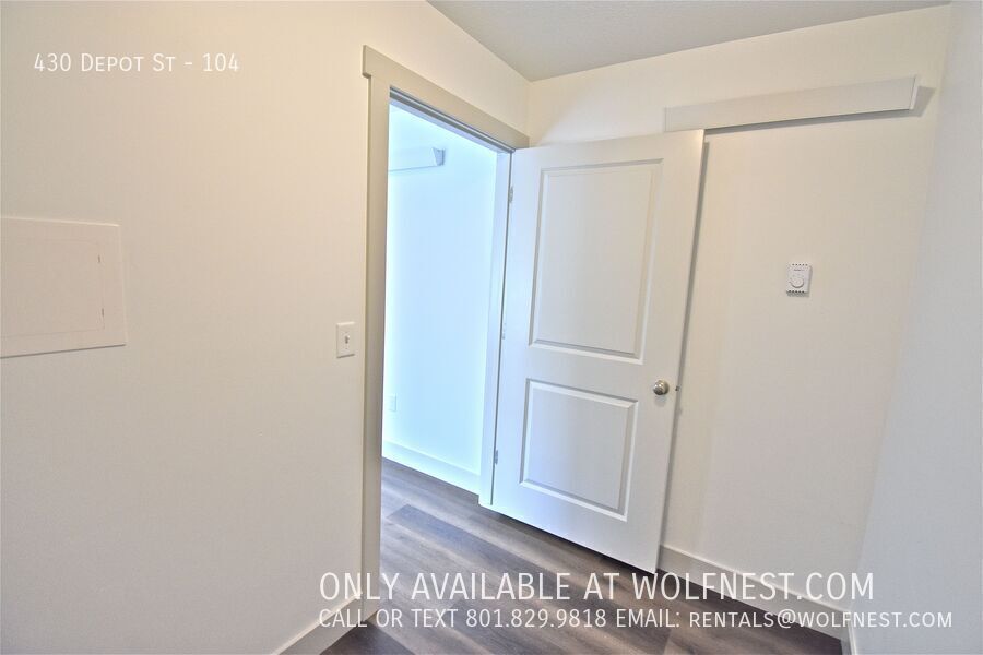 Newer 2 Bed Clearfield Townhome! No Deposit Option! property image
