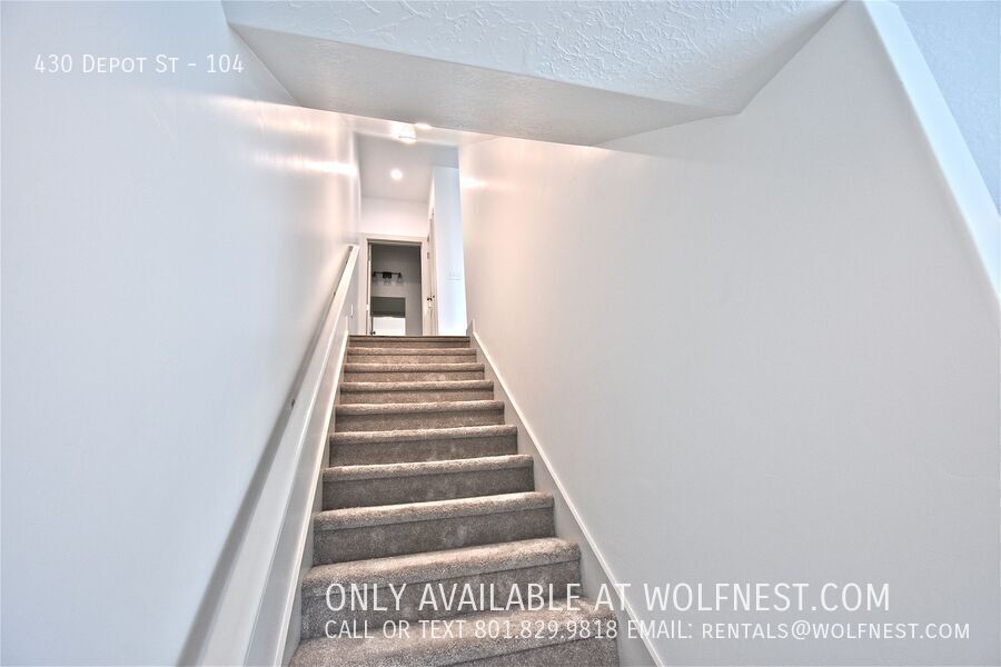 Newer 2 Bed Clearfield Townhome! No Deposit Option! property image