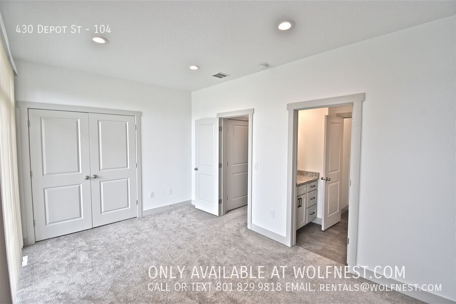 Newer 2 Bed Clearfield Townhome! No Deposit Option! property image