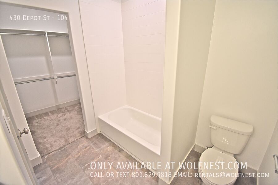 Newer 2 Bed Clearfield Townhome! No Deposit Option! property image