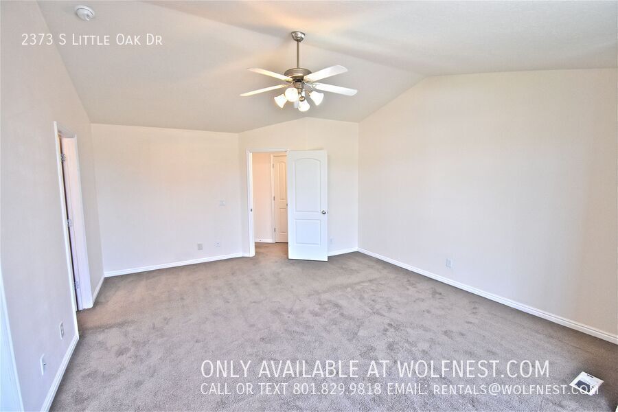 Lovely 3 Bed / 2.5 Bath West Valley Townhome! property image