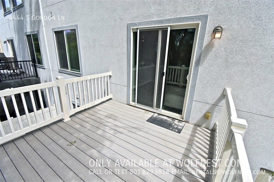 Spacious 3+ Bed / 3.5 Bath Murray Townhome! property image
