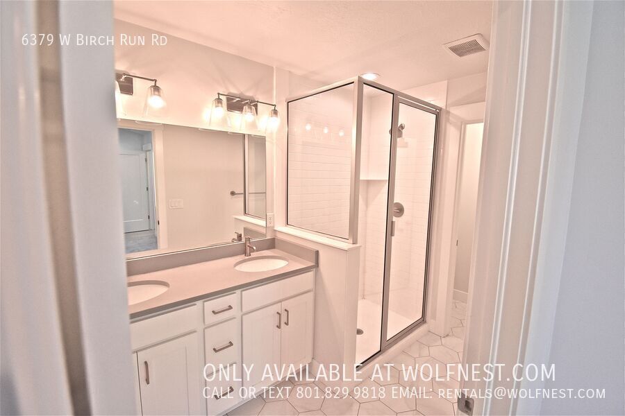Beautiful 3 Bed / 2.5 Bath Daybreak Townhome! property image
