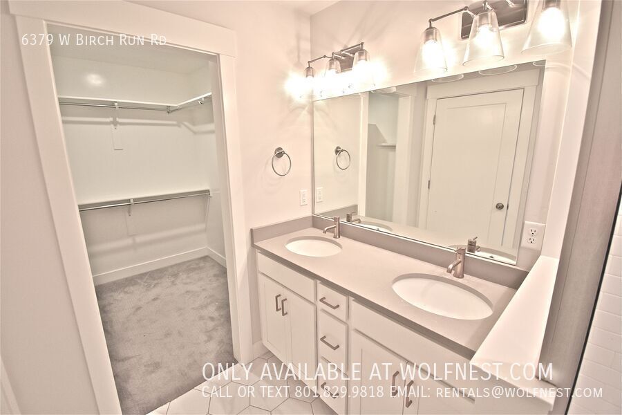 Beautiful 3 Bed / 2.5 Bath Daybreak Townhome! property image