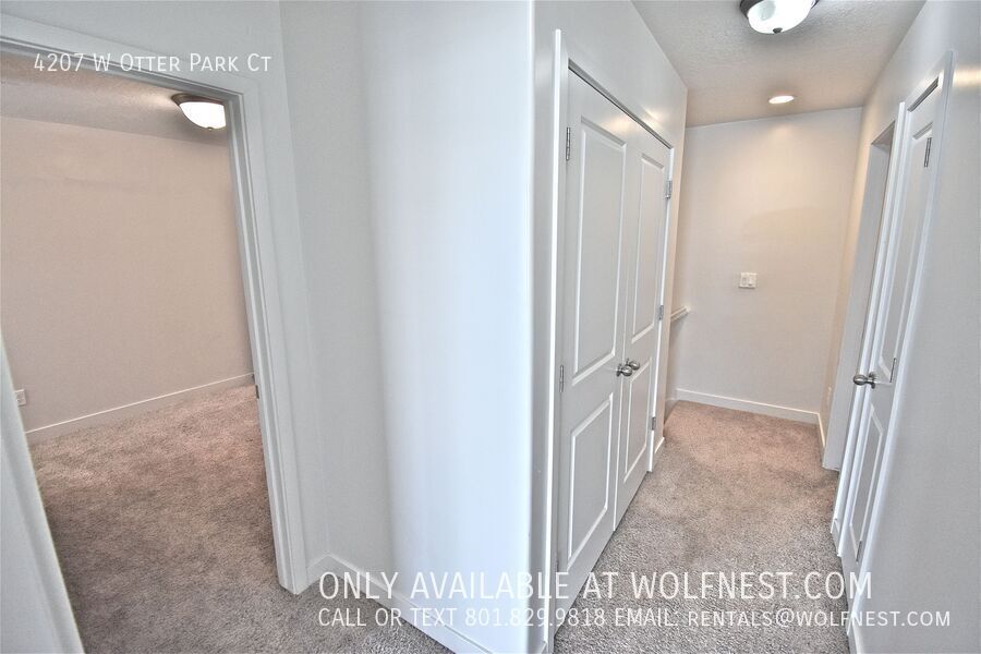 Stunning 3 Bed / 2.5 Bath Riverton Townhome! property image