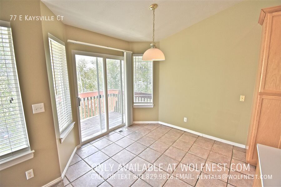 Spacious 4+ Bed / 3 Bath Draper Home with 2 Kitchens! property image