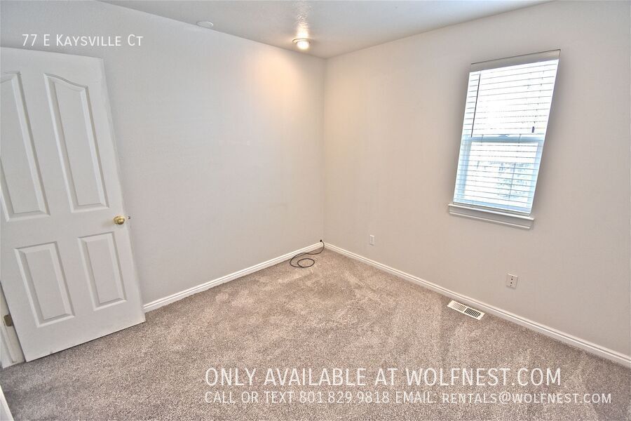 Spacious 4+ Bed / 3 Bath Draper Home with 2 Kitchens! property image
