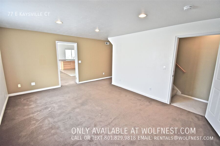 Spacious 4+ Bed / 3 Bath Draper Home with 2 Kitchens! property image