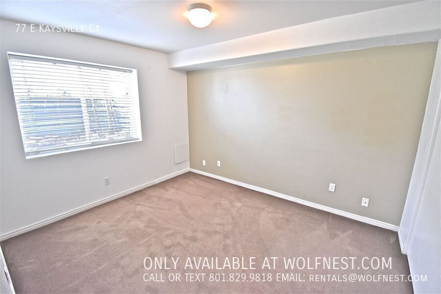 Spacious 4+ Bed / 3 Bath Draper Home with 2 Kitchens! property image