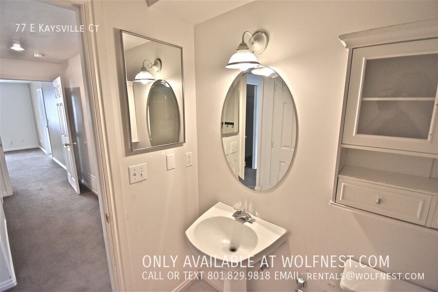 Spacious 4+ Bed / 3 Bath Draper Home with 2 Kitchens! property image