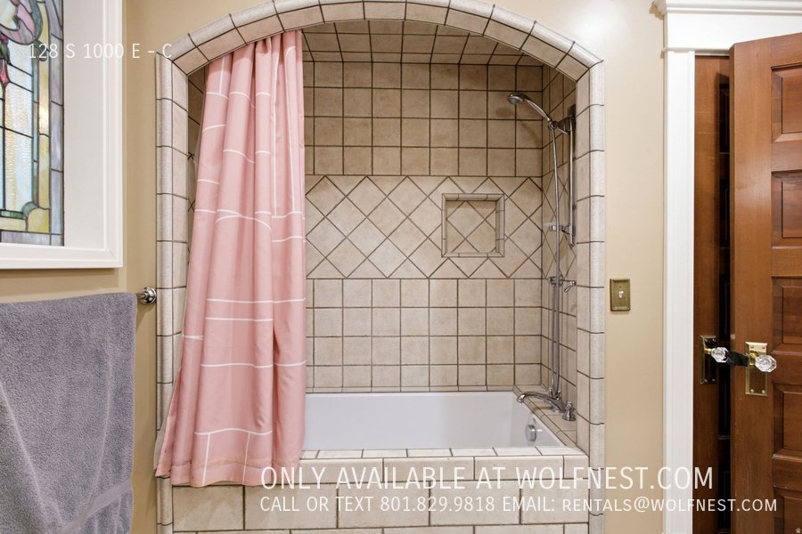 Luxurious 2 Bedroom Downtown Salt Lake City Apartment! property image