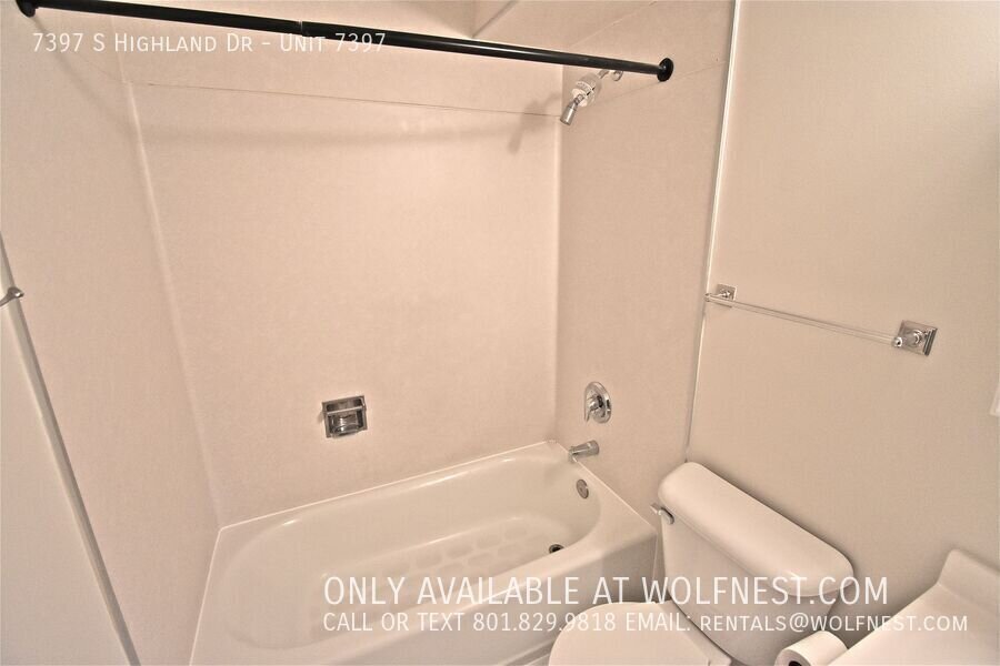 Remodeled 3 Bed / 2 Bath Cottonwood Heights Unit! property image
