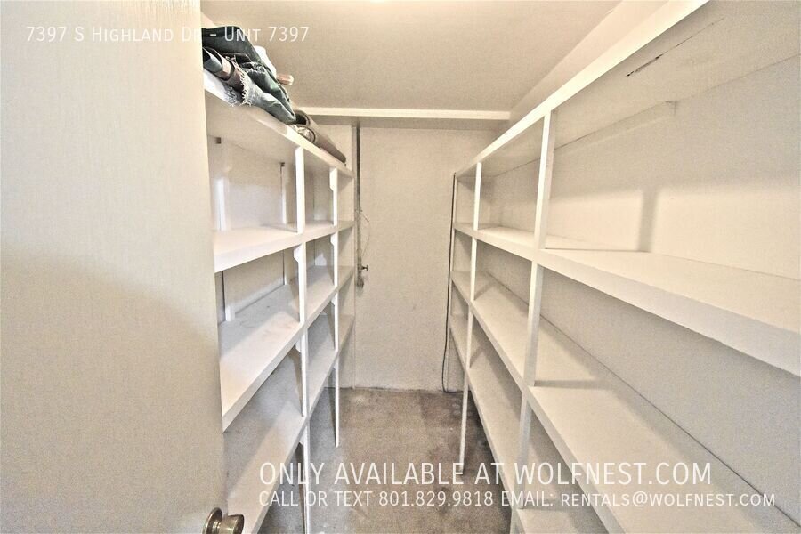 Remodeled 3 Bed / 2 Bath Cottonwood Heights Unit! property image