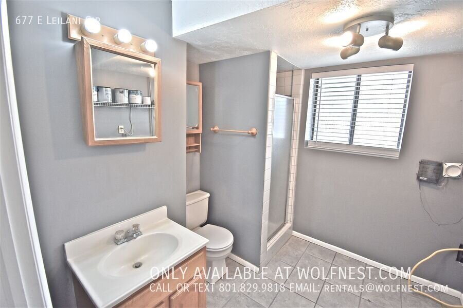 Beautiful 5 Bed Sandy Home! $350 Off 1st Month! property image