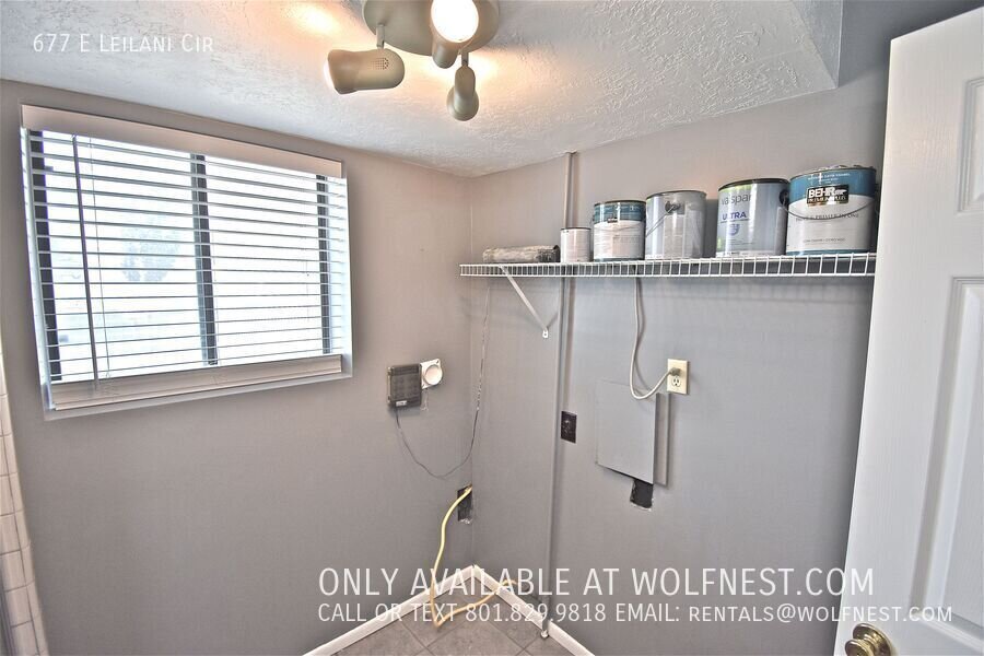 Beautiful 5 Bed Sandy Home! $350 Off 1st Month! property image