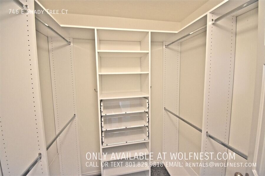 Beautiful 3 Bed / 3 Bath Millcreek Townhome! $350 Off 1st Month! property image