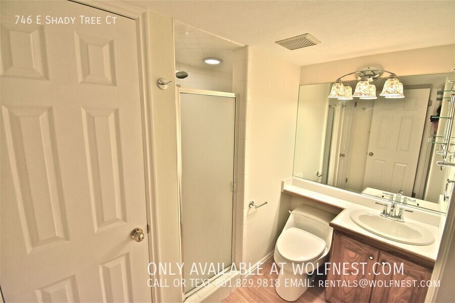 Beautiful 3 Bed / 3 Bath Millcreek Townhome! $350 Off 1st Month! property image