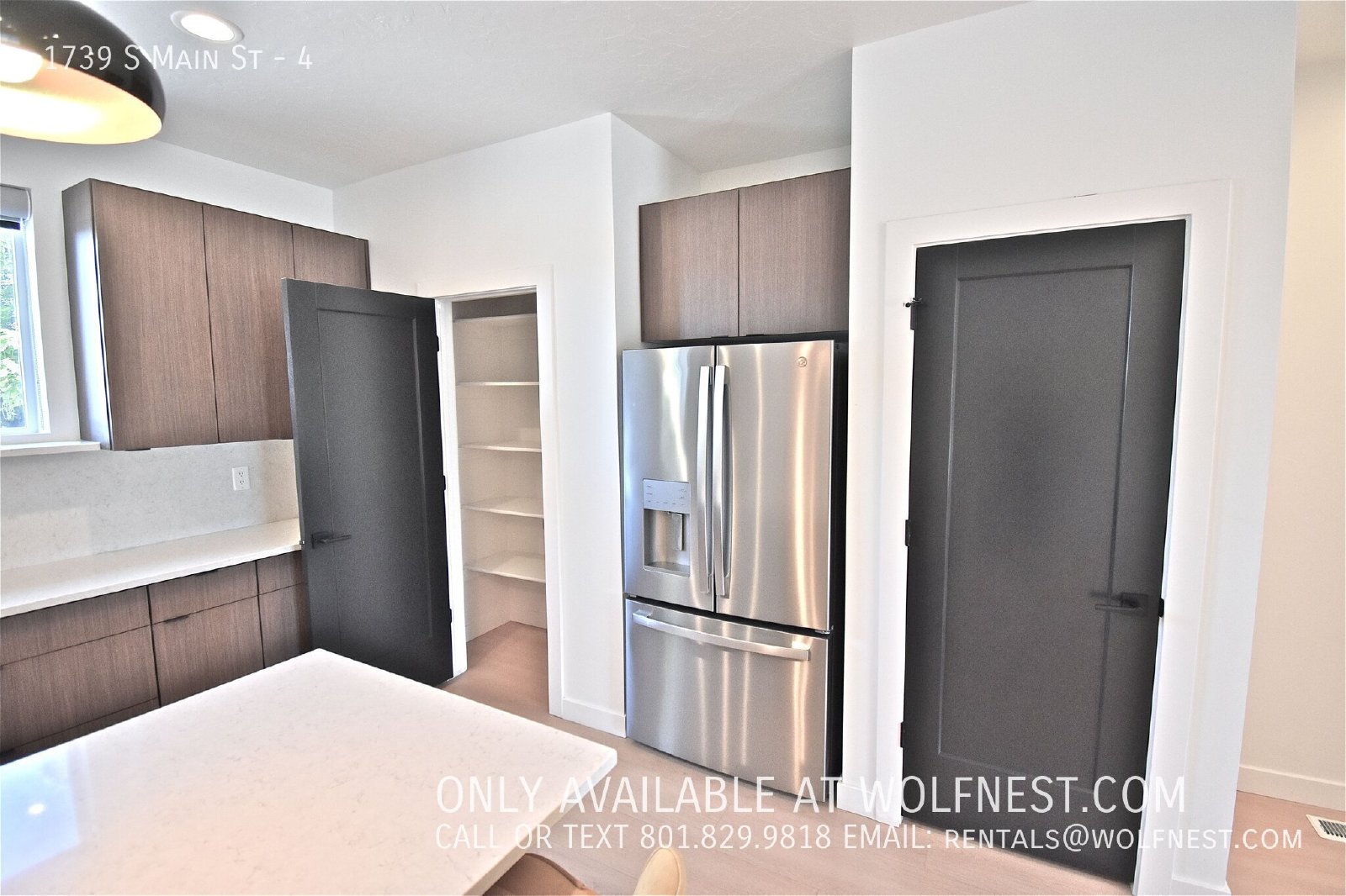 Luxurious 3 Bed / 3 Bath Salt Lake Townhome! property image