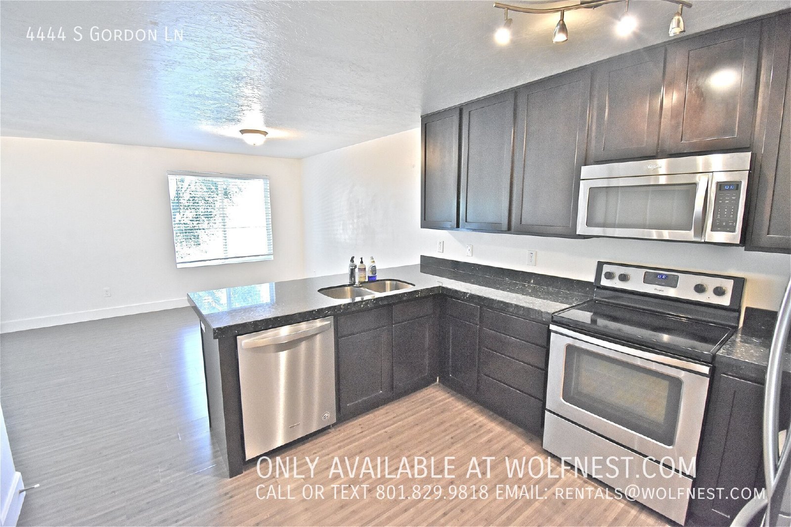 Spacious 3+ Bed / 3.5 Bath Murray Townhome! property image