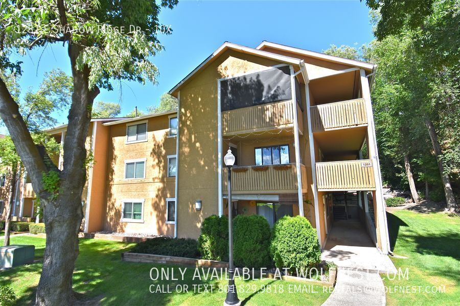 Lovely 2 Bed Midvale Condo! No Deposit Option! property image