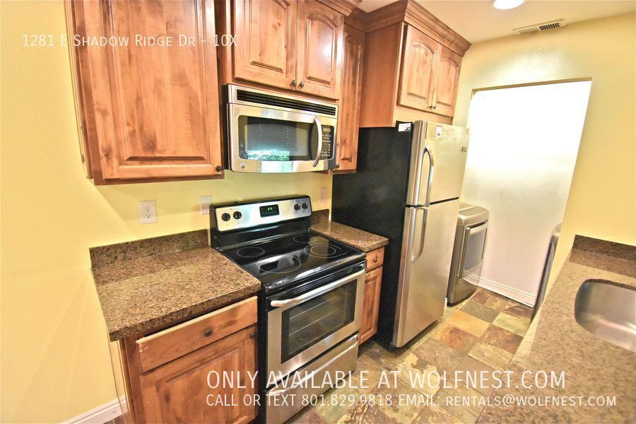 Lovely 2 Bed Midvale Condo! No Deposit Option! property image