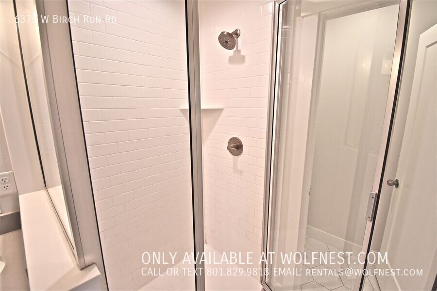 Beautiful 3 Bed Daybreak Townhome! $500 Off 1st Month! property image