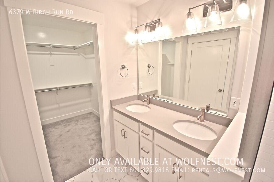 Beautiful 3 Bed Daybreak Townhome! $500 Off 1st Month! property image
