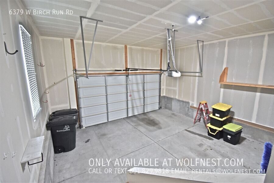 Beautiful 3 Bed Daybreak Townhome! $500 Off 1st Month! property image