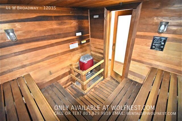 Remodeled 2 Bed Downtown Luxurious Condo! $750 Off 1st Month! property image