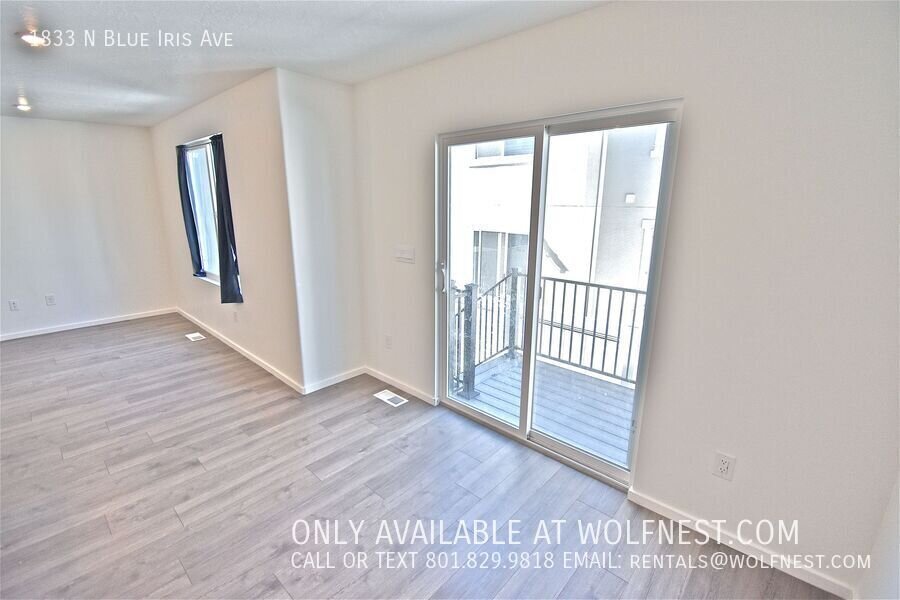 Beautiful 4 Bed Tooele Townhome! property image