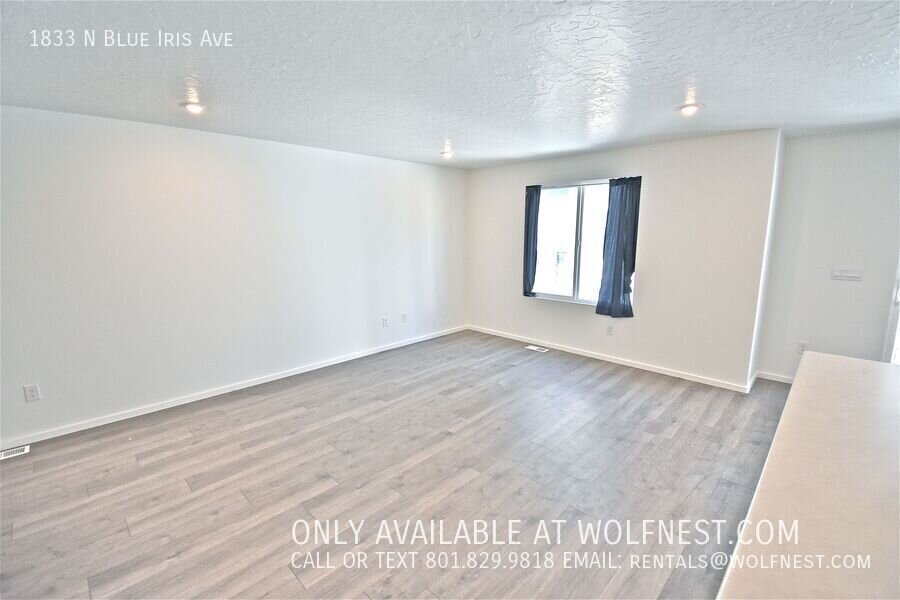 Beautiful 4 Bed Tooele Townhome! property image