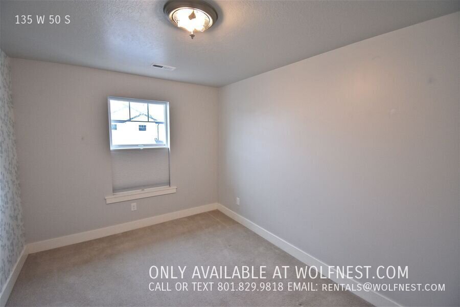 Gorgeous 4 Bed Farmington Townhome! property image