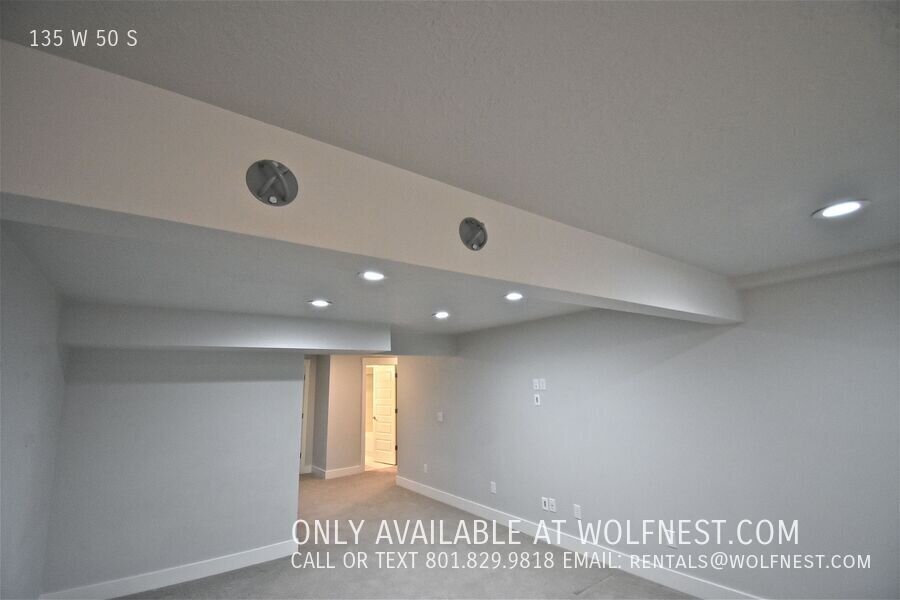 Gorgeous 4 Bed Farmington Townhome! property image