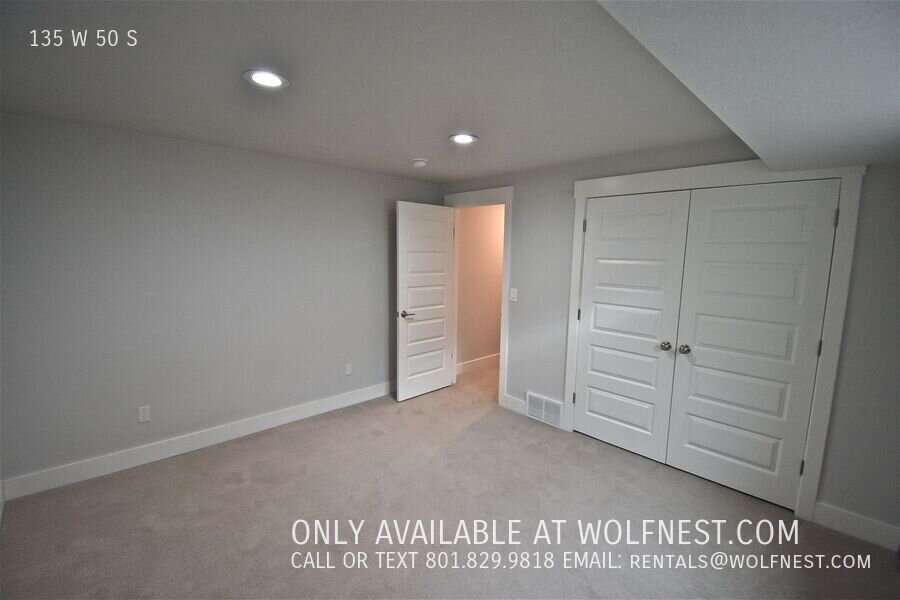 Gorgeous 4 Bed Farmington Townhome! property image