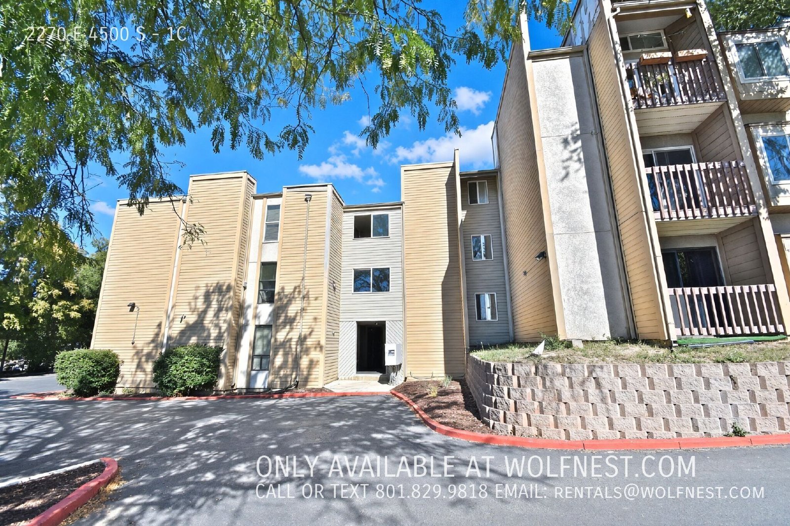 Stunning 2 Bed Top-Floor Holladay Condo! property image