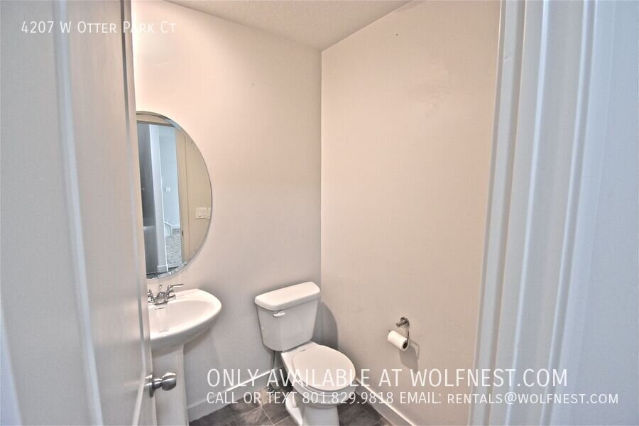 Stunning Riverton Townhome! NO DEPOSIT OPTION AVAILABLE! property image