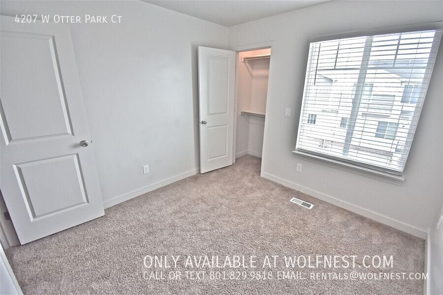 Stunning Riverton Townhome! NO DEPOSIT OPTION AVAILABLE! property image