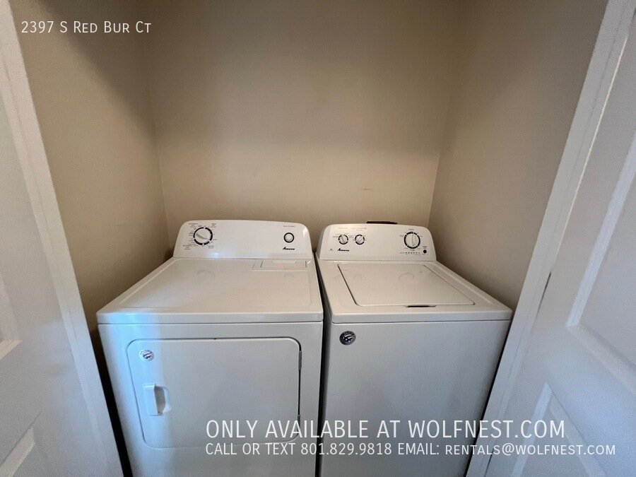 Lovely West Valley Townhome! NO DEPOSIT OPTION AVAILABLE! property image