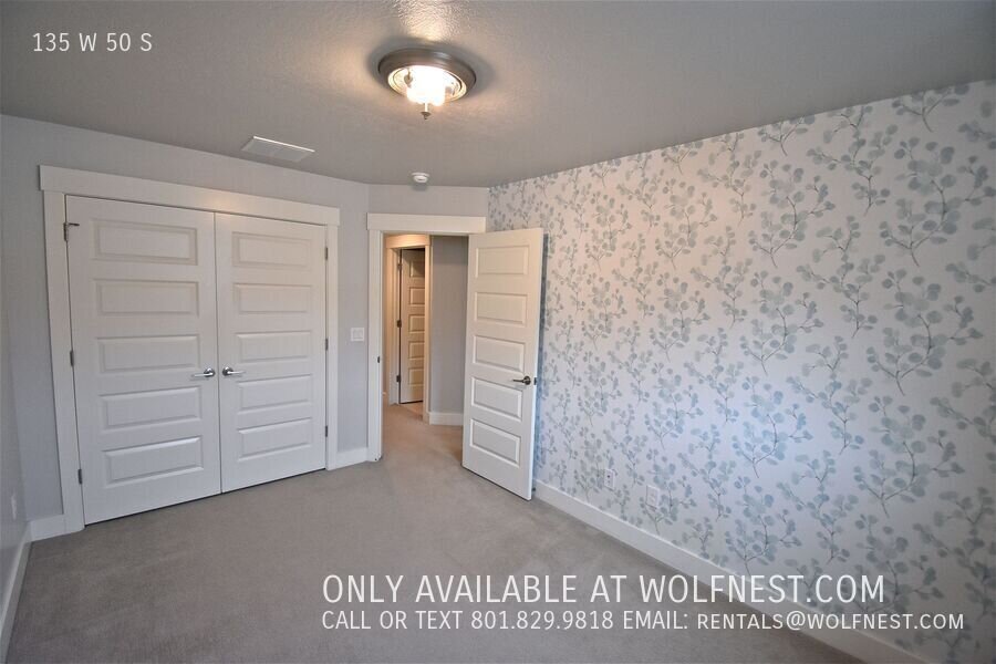Gorgeous Farmington Townhome! NO DEPOSIT OPTION AVAILABLE! property image