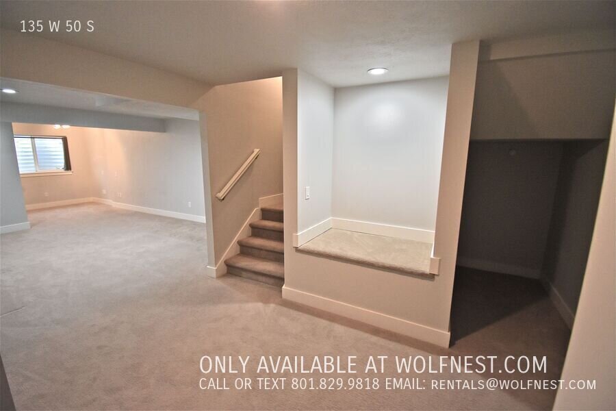 Gorgeous Farmington Townhome! NO DEPOSIT OPTION AVAILABLE! property image