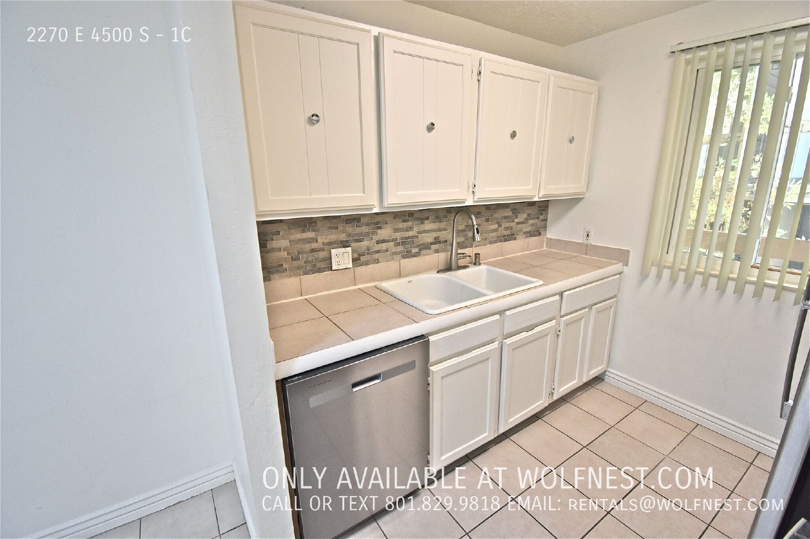 Stunning Top-Floor Holladay Condo! $250 Off 1st Month! property image