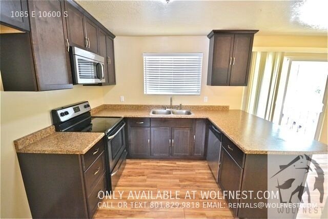 Spacious 4 Bed Sandy Home! NO DEPOSIT OPTION AVAILABLE! property image