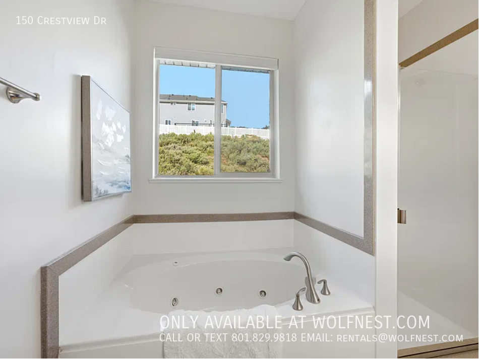 Gorgeous 5 Bed Park City Home! NO DEPOSIT OPTION AVAILABLE! property image